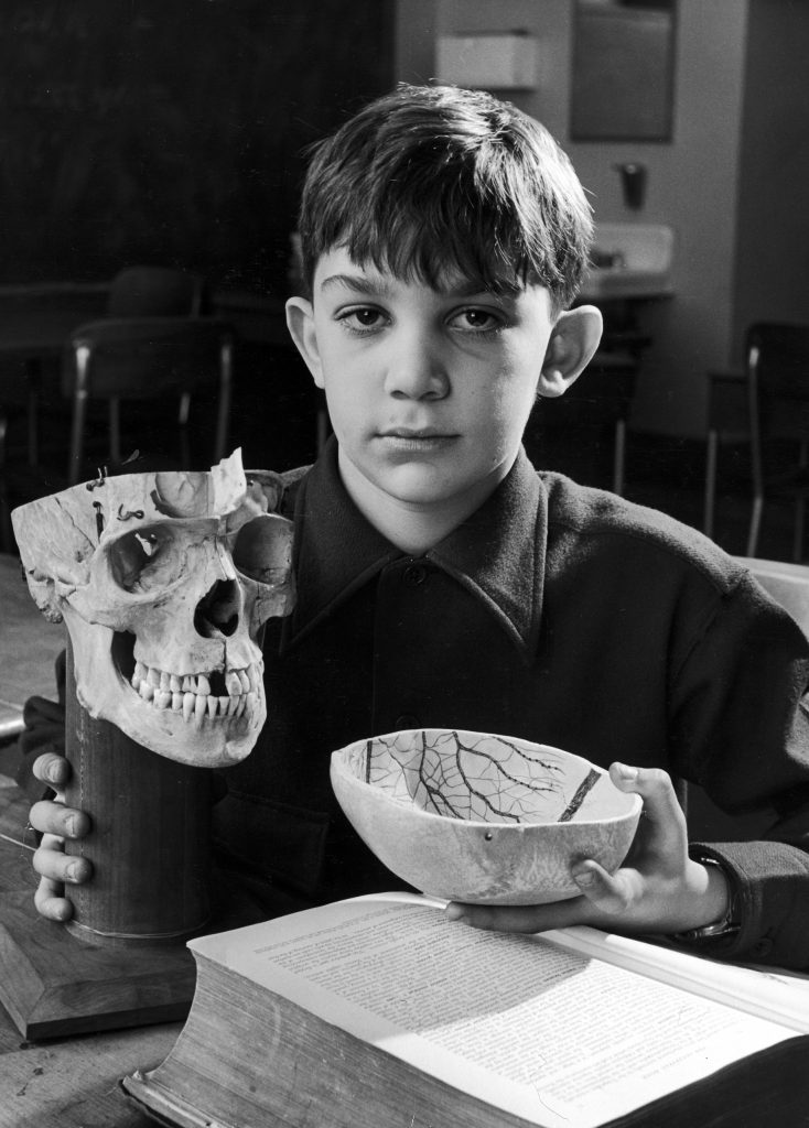 Photo from a public "genius school" for 3-to-11-year-olds at New York's Hunter College, 1948.