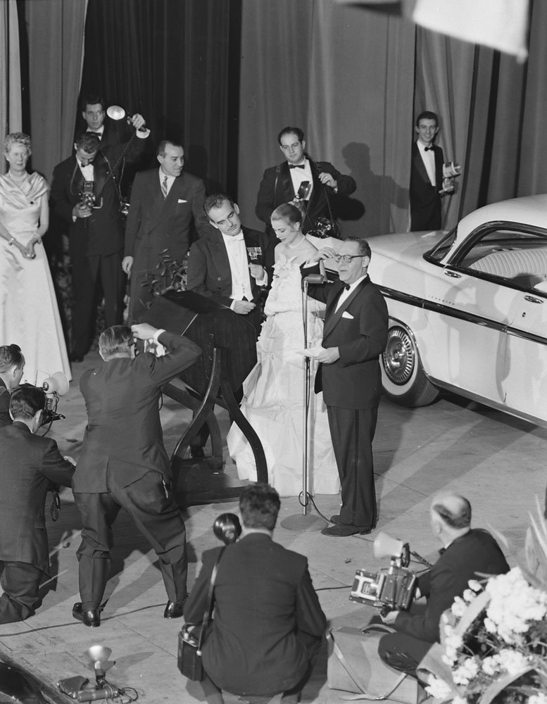 Grace Kelly and Prince Rainier arrive at the Waldorf-Astoria Hotel in New York, the day after announcing their engagement, January 1956.