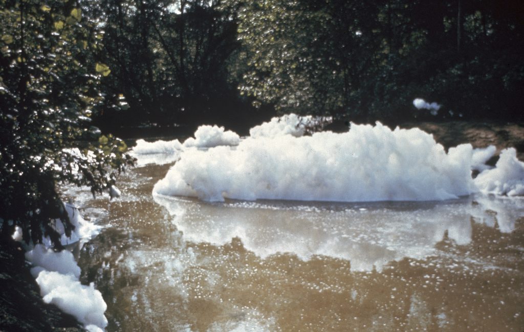 Color photos of pollution in the Great Lakes in 1968.