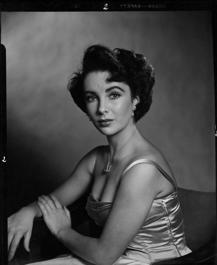 elizabeth-taylor-time-life-magazine-philippe-halsman-02